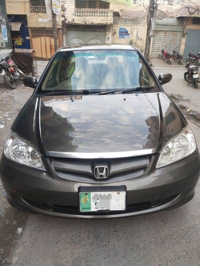 Honda civic EXI 2006 bounet chat genuine