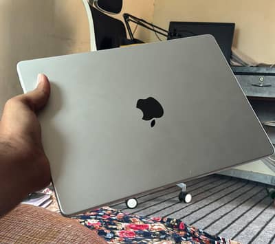 MacBook Pro M2 | 14-inch | 2023 | 32GB Ram