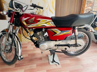 Honda 125 MODEL 2025 URGENT SALE