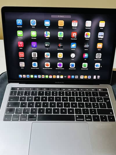 Macbook Pro 2017 Touch Bar