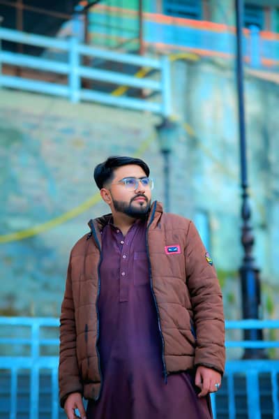 agar Kisi ko driver ki zarorat ha