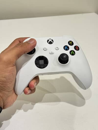 Xbox Series S Robot White Controller with Battery Pack