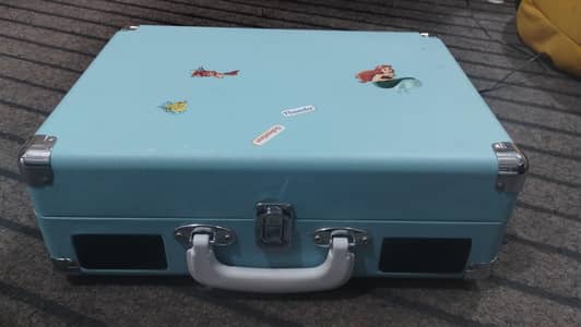 Gramophone / Vinyl Record Player – Vintage Style Turntable