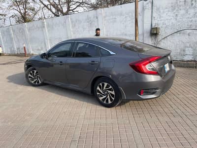 Honda Civic 1.8 i-VTEC Oriel Model 2018 | Islamabad Registered
