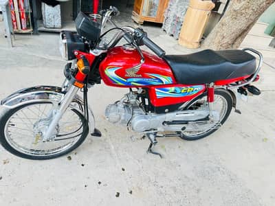 Honda cd 70.2024/25 for sale. 10/10 condition