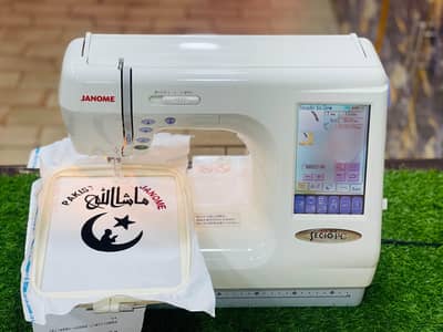 brand like new and in perfect condition