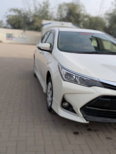 Toyota corolla xli model 2017