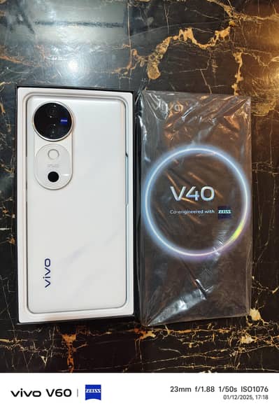 Vivo V40 256gb