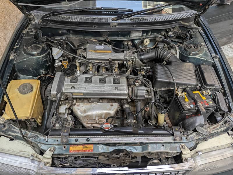 Corolla Indus 2000 0