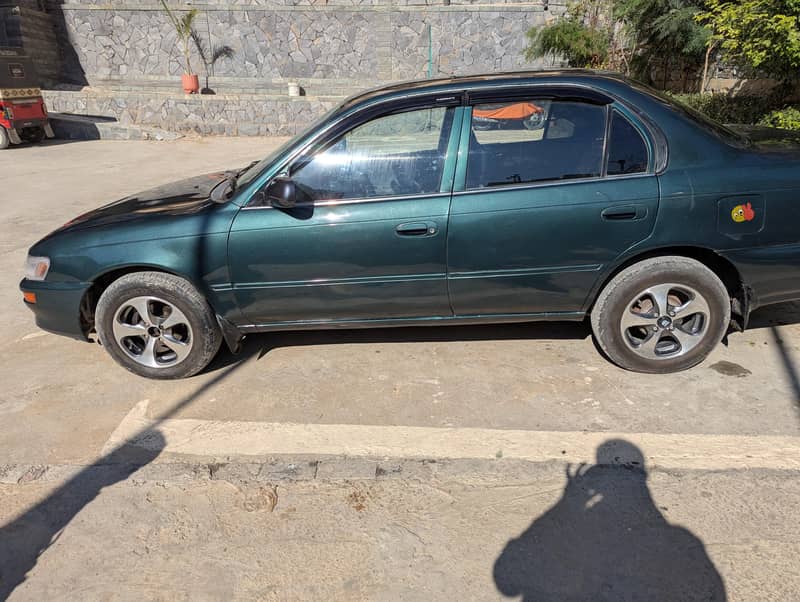 Corolla Indus 2000 8