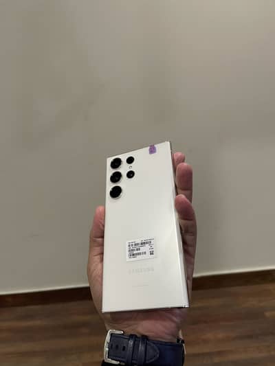 Samsung s23 ultra box pulled phone 10/10 condition