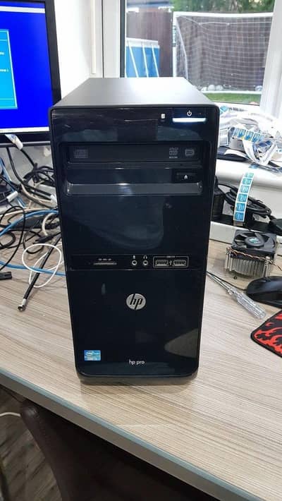 HP AMD A4 5400 4JIN 7GB DDR3 RAM 128 SSD DRIVE+320 SSD