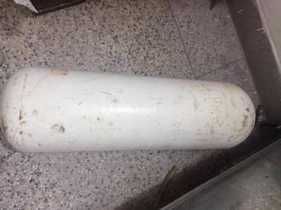 CNG cylinder and CNG kit