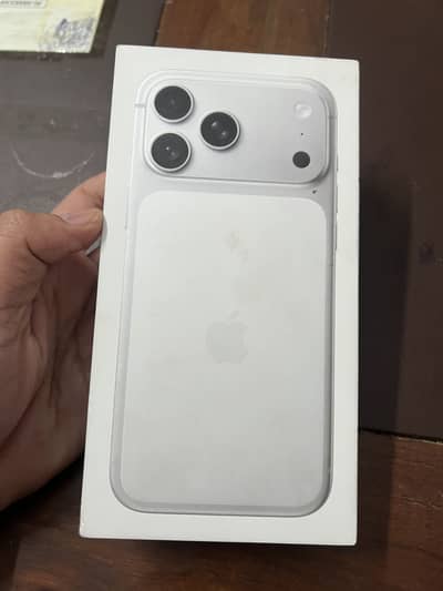 Iphone 17 pro max silver  duel esim