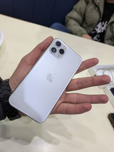 Apple iPhone 11 Pro Factorys unlocked