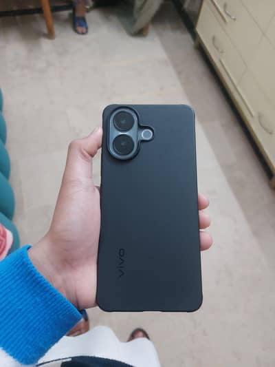vivo v60 Lite ( box , charger, warranty)