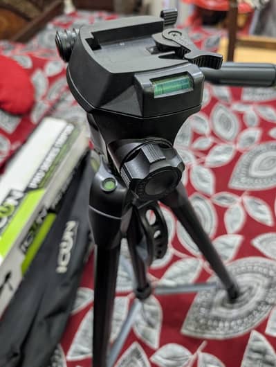 Tripod Stand for Professional Use| Adjustable Height | Strong & Stable