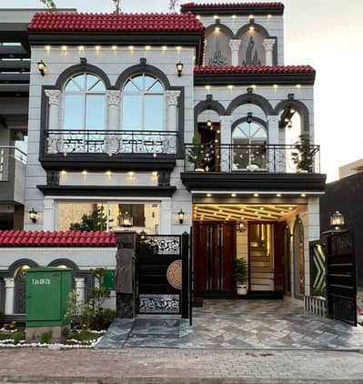 5 Marala House Available For Rent