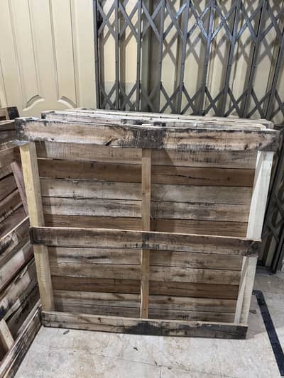 Wooden Pallets for Warehouse/ Storage/ Export Use