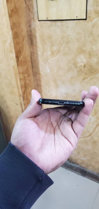 Iphone 7 non pta 10/10 fresh piece