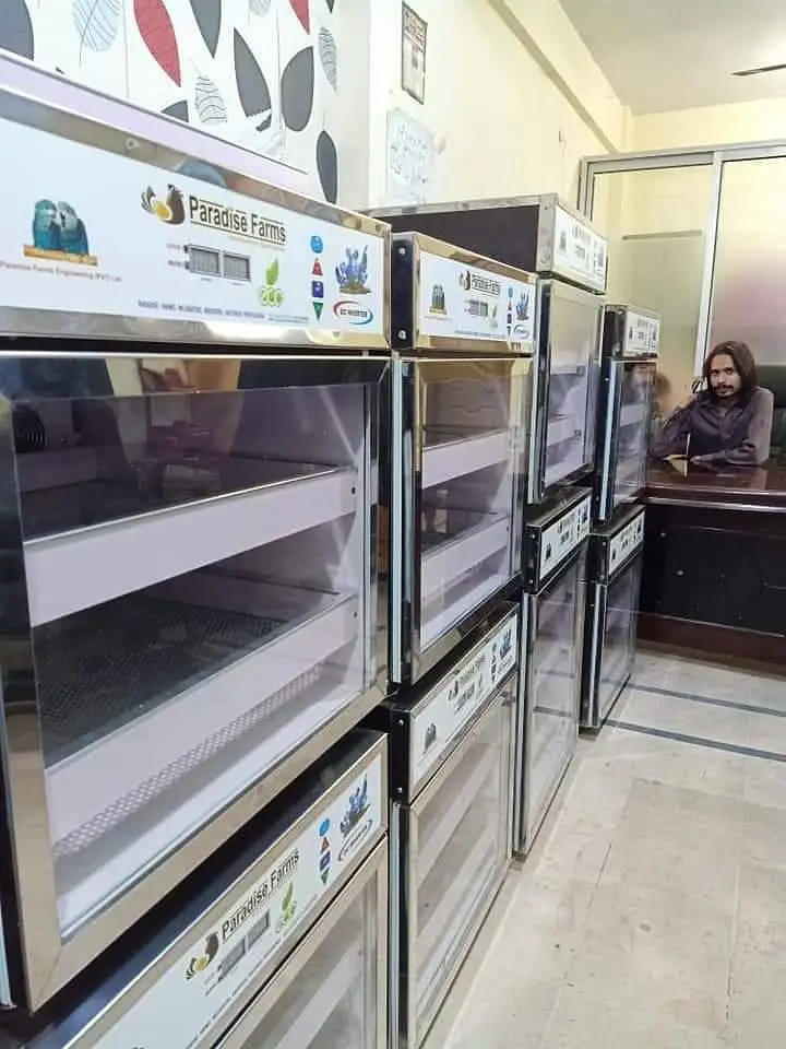 Parrots Brooders invertor models with wifi monitoring system
