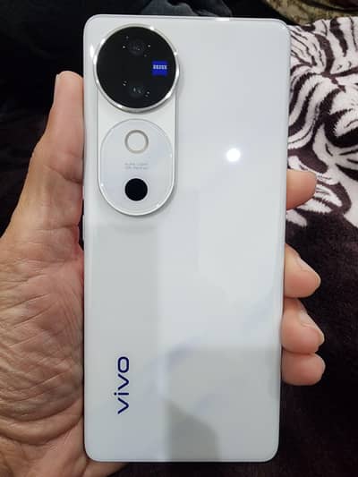 Vivo V40 5G | 12/256 | Condition 10/10