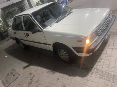 Nissan sunny 1986