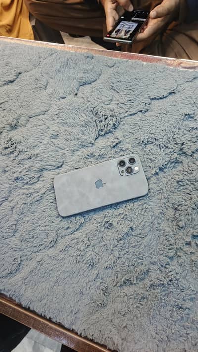 Apple iPhone 12 Pro Max