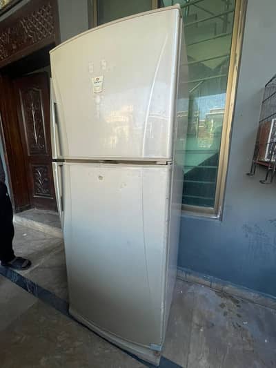 Dawlance 2 Door Refrigerator Excellent Condition