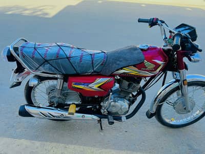 24+ 25 hain Full karak or nut tu nut chamak rha hain