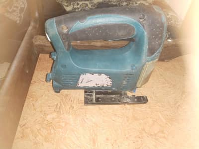 makita wooden jigsaw