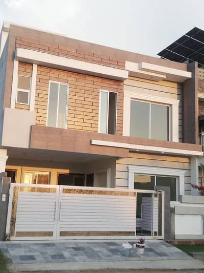 Luxury 8 Marla Brand New Home In MPCHS Block D, B-17 Islamabad