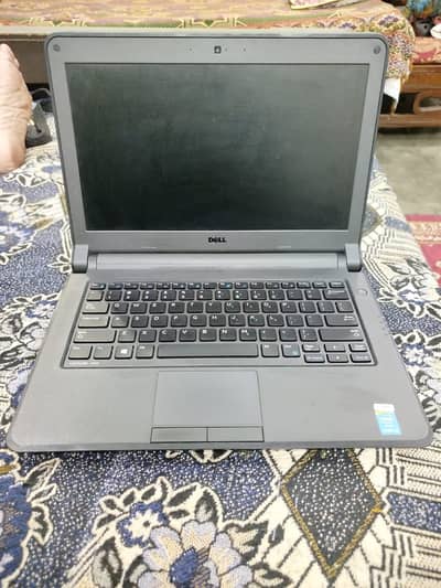  Laptop for Sale – Best Deal!
