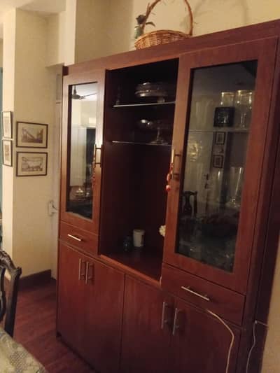 dinning room ready to use and easy to carry