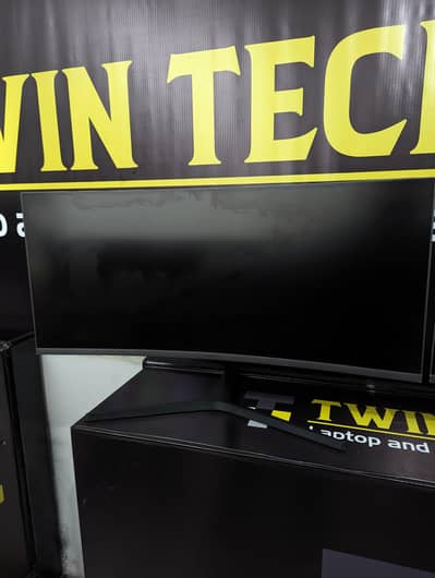 Samsung 34 Curved business & gaming monitor ultrawide UWQHD