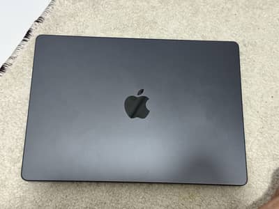 MacBook Pro 14 Inch 16GB/512GB M5 Space Black
