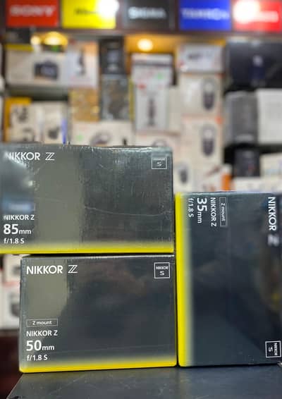 Nikon Z 85mm F/1.8S lens, Nikon Z 35mm F/1.8S lens (Brand New)
