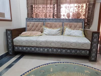 5 setar sofa sett  condition 10/10