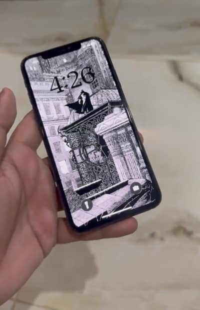 I phone 11 pro max pta approved 64gb