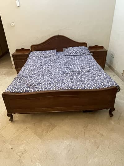 Sheesham (Tali) bed Queen size