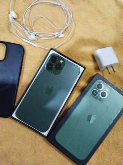 13 Pro Max 1TB No Fault 81% Health Waterpack set 10|10 original Box