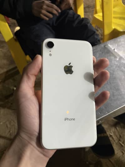 iPhone XR 64 gb with box