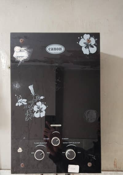 glass gas geyser condition 9by10