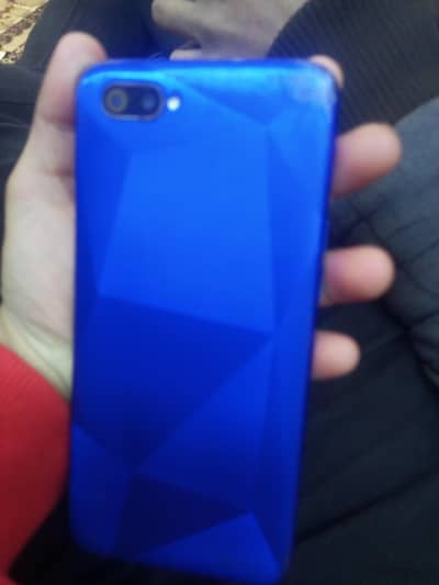 mobile phone realme C2 available hain