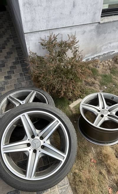 18 inch staggered genuine amg wheels