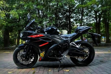 Yamaha R3