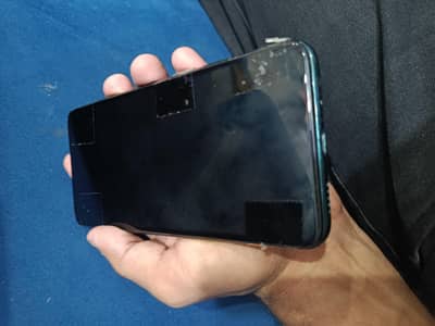 6/128 on ni ho Raha mobil open rupair ni hai box Sath hai