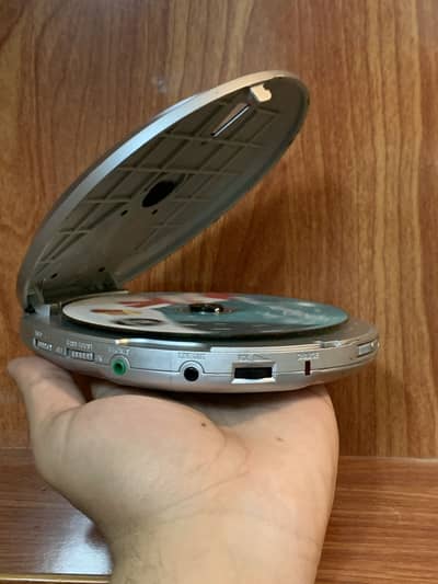 Citizen PCD-2060EE Portable vintage CD Player compact size
