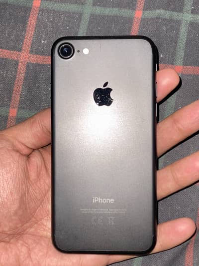 iphone 7 Without Single Scratch Frount Or Back With Original Battery