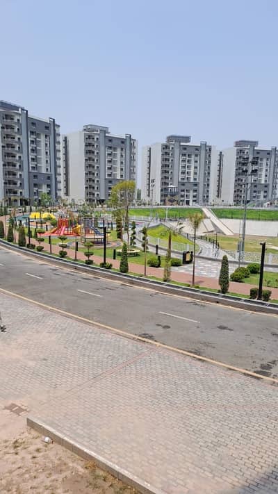 Facing Park 10 Marla 3 Bed Apartment For Urgent Sale